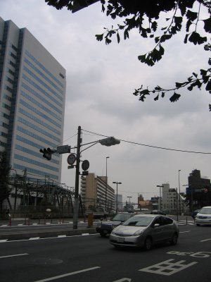 八ツ山橋交差点